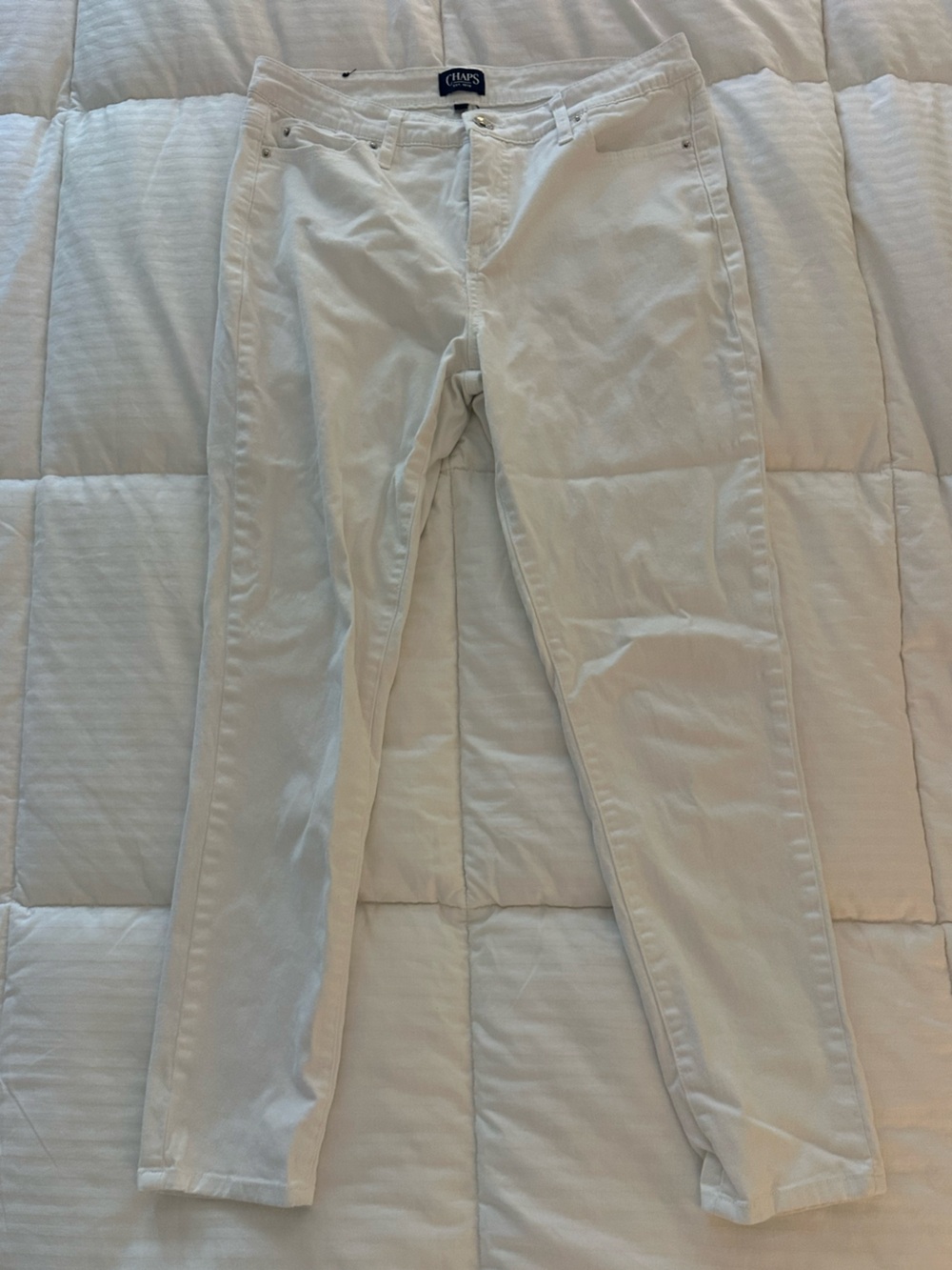 Chaps Women's Skinny Jeans in Cream